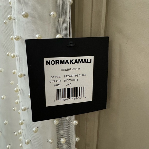 Norma Kamali Pearl Sheer Gown/Maxi Dress and Slip - Picture 8 of 9